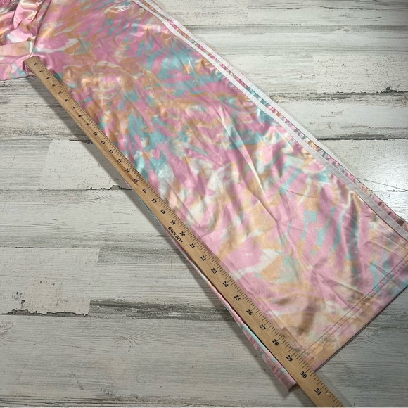Adidas Originals Women’s Satin Wide Leg Pants Multicolor Pink Size Medium GL6423 - Picture 8 of 11